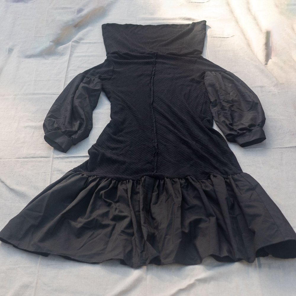 Elegant Black Maxi Dress